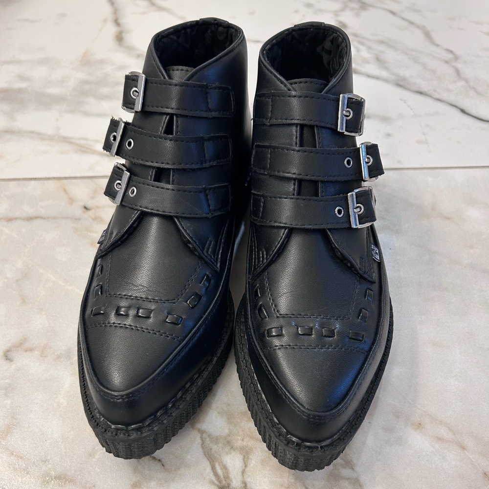 TUK 3 Buckle Pointed Creeper Boot Men Size 6 / Women Size 8 - NIB - Picture 3 of 8